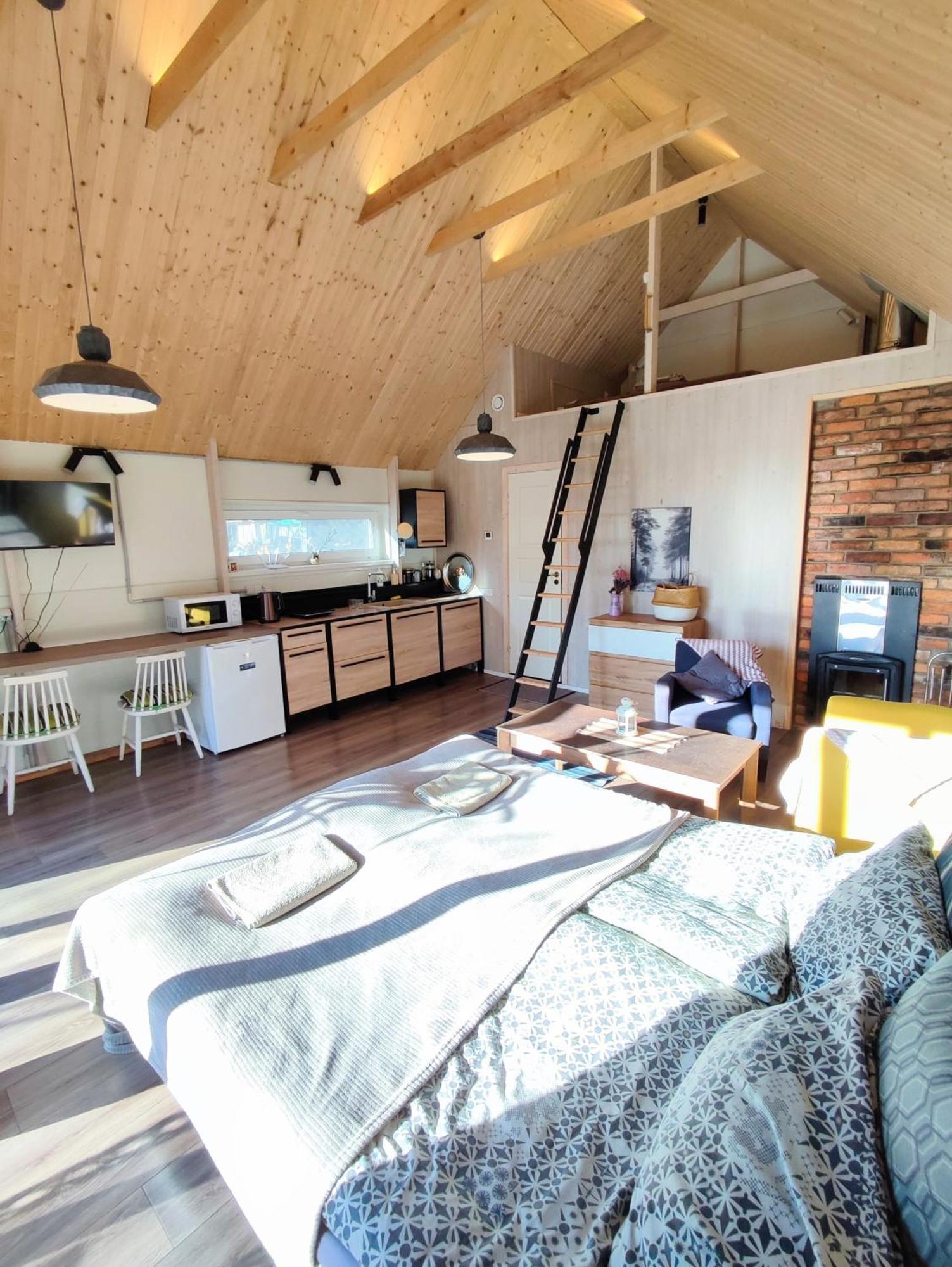 Modern Sauna Cabin In Horse Ranch Liyeplauke Exterior foto